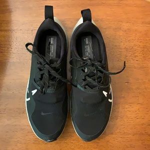 Women’s Nike sneakers